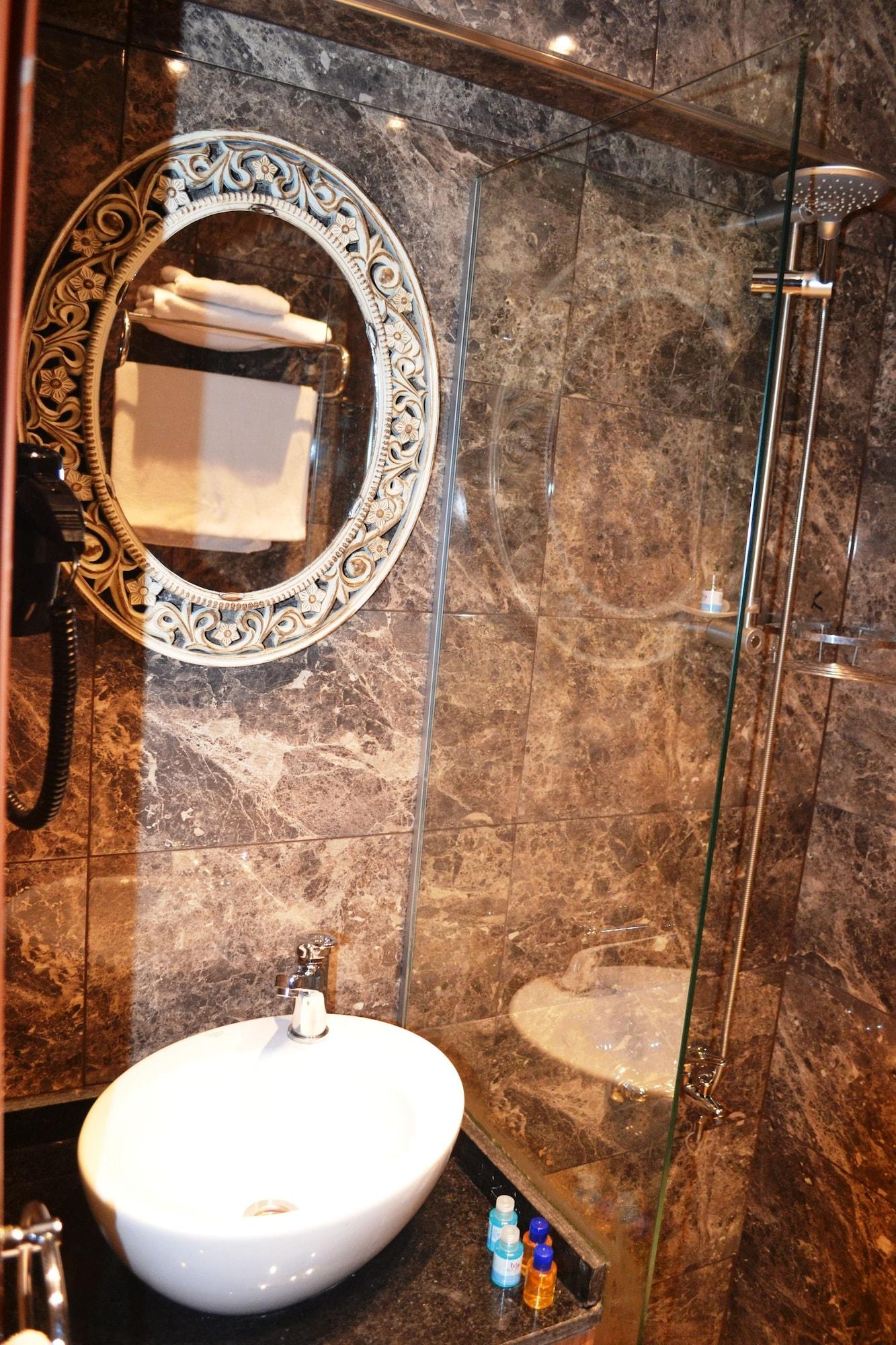 Istanbul Comfort Hotel Ngoại thất bức ảnh